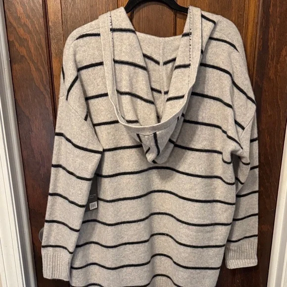 Signature Gray and Black Striped 100% Cashmere Hooded Cardigan Sweater NWT - Picture 5 of 6